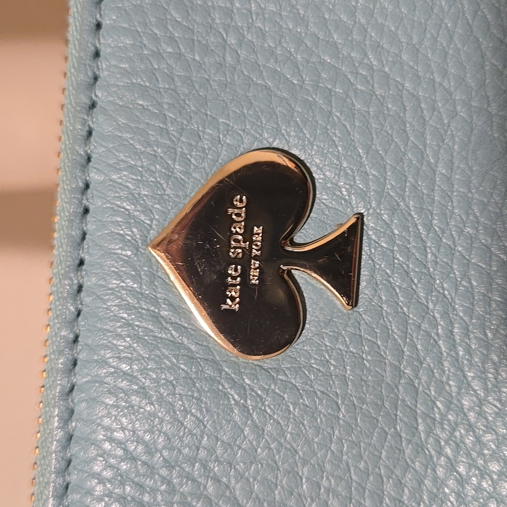 Kate Spade Wristlet With Bow - Picture 2 of 9